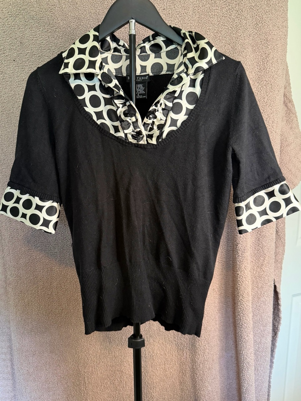 Bay Studio Black Knit Top with Black-and-White Geo Print Collar & Cuffs